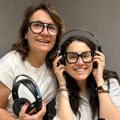 episode Arrenca la temporada de casaments, bateigs i comunions a les revistes del cor artwork