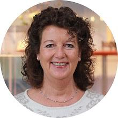 episode Predigt-Reihe: Mein Lebenshaus - gebaut auf festem Grund-Teil 1: Das Fundament - Matthäus 7,24-27 - Pastorin Gabriela Koepsell artwork