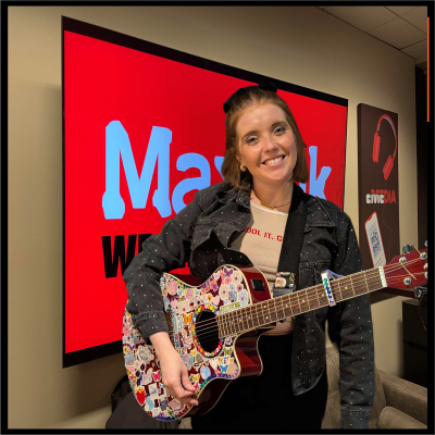 episode Chloe Louise is Live From The Madcity on Max Ink Radio artwork