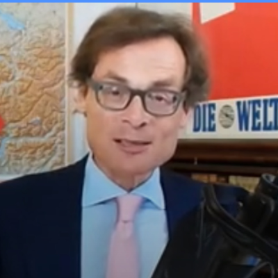 episode «Plausibles Ziel»: NZZ rechtfertigt Mordversuch an russischem Schriftsteller – Weltwoche Daily CH artwork