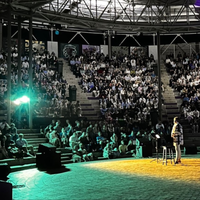 episode Sanré Benadé, die dominee wat groot dinge met min regkry artwork