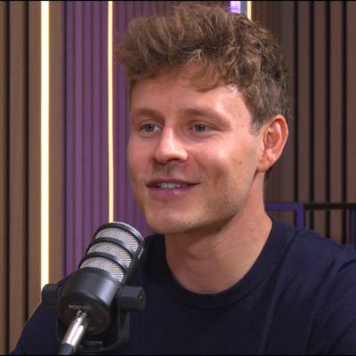 episode Sascha Krucker: «Nicht Englisch und auch nicht Dialekt!» artwork