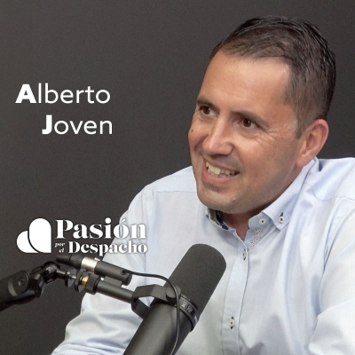 episode Entrevista Pasión por el Despacho #63 Cómo organizar el departamento laboral. Entrevista a Alberto Joven artwork