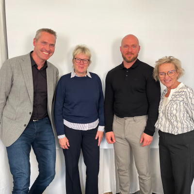 episode #86 "Mine kollegaer danner mandeklub" artwork