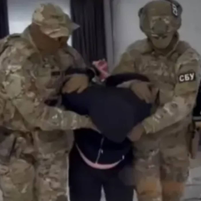 episode Dolda motivet bakom Orbans spionaffär i Ukraina artwork