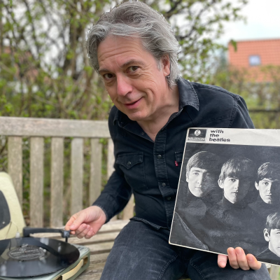 episode 143. Toppermost: With The Beatles. Med Søren Koch artwork