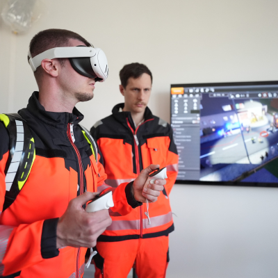 episode Ausbildung mit Virtual Reality – Wie VR-Brillen den Pflegeberuf besser machen artwork