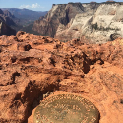 episode Obsevation Point in Zion NP artwork