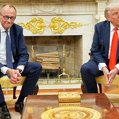 episode Antrittsbesuch - Mit Merz bei Trump #428 artwork