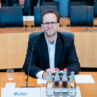 episode Warum Netzagentur-Chef Müller Strompreiszonen ablehnt: "Es gibt bessere Alternativen" artwork