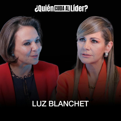 episode 46. Adaptarse o desaparecer: la cruda verdad detrás del éxito con Luz Blanchet artwork