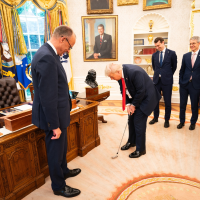 episode Merz bei Trump: "Hätte nicht besser laufen können" artwork