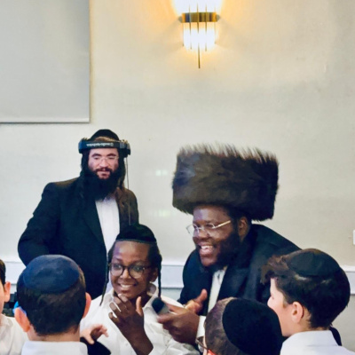 episode The Joy of Revealing Divine Presence in Torah Life - Learning Weekly Tanya Perek 34! artwork