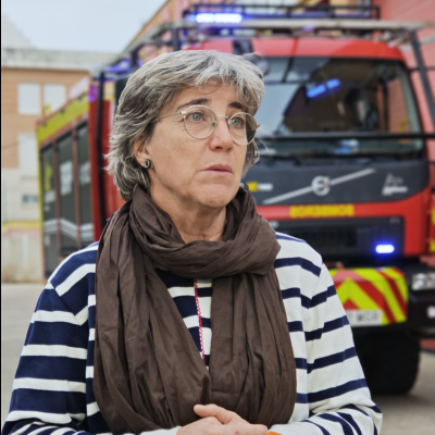 episode Entrenando para la jubilación | Luisa Cabañero, segunda bombera de España: "Si los hombres podían, ¿por qué yo no?" artwork