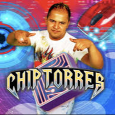 episode Chip Torres - la alta tecnología aplicada al amor - Tú me Piexeleas artwork