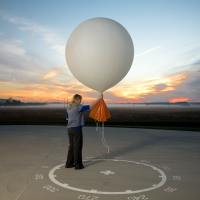 episode How do weather stations predict the weather? artwork