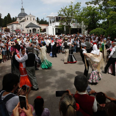 episode Las tardes de RNE - Celebramos San Isidro - 15/05/25 artwork