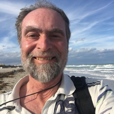 episode Podcast-Pionier Detlef Clas: Vom CERN über den Schulfunk zu "Das Wissen" | 5.12.2025 artwork