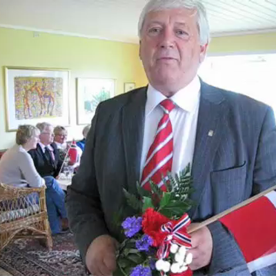 episode Gratulerer med dagen - special video message from Dag artwork
