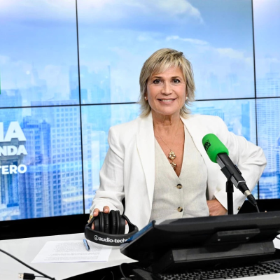 episode Julia Otero: "Si el mundo sobrevive a Trump, aún hay sitio para la esperanza" artwork