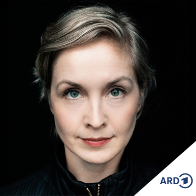 episode Valery Tscheplanowa über ihren neuen Roman „Ist es Liebe“ artwork