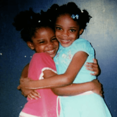 episode “Sistership” Series : Closely Apart artwork