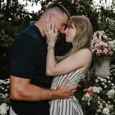 episode August 26, 2025 - Swift and Kelce announce the nuptials of the century artwork