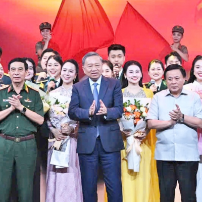 episode Thời sự 6h 4/7/2025: Tổng Bí thư Tô Lâm dự chương trình “Khắc ghi lời Bác - vang nhịp quân hành" artwork