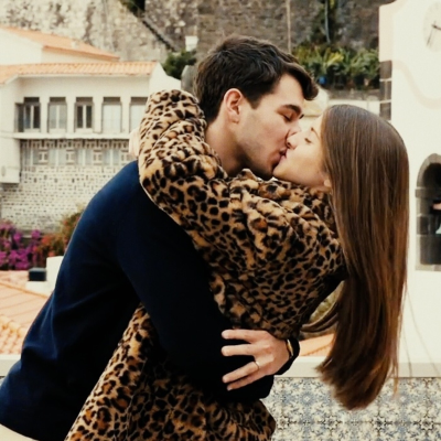 episode Poema Tus Besos + Cover Baila Conmigo artwork