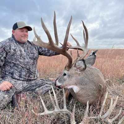 episode 195" Hooker Kansas Buck with Mark Luster artwork