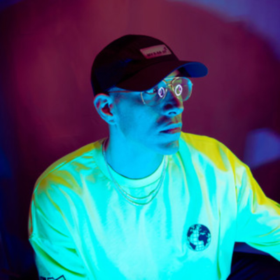 episode Podcast 599 by BeeLiveWorld 14.11.25 Side B Adrian Mart Guest DJ. artwork