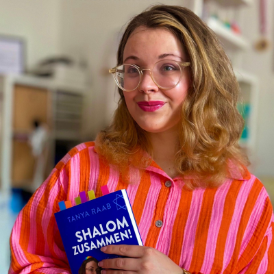 episode Tanya Yael Raab - Jüdische Influencerin räumt mit antisemitischen Klischees auf artwork