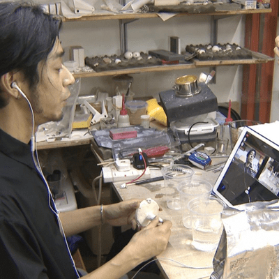 episode Teaching art online, Jiang Zhi @ Blindspot Gallery & in the studio: pianist Jacqueline Leung artwork