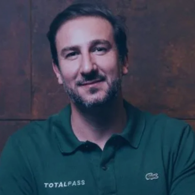 episode Felipe Calbucci, presidente da TotalPass artwork