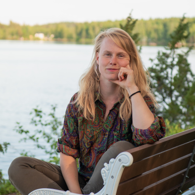 episode Beyond We vs. Them: How We Polarize Ourselves and Others artwork