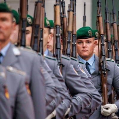 episode Strafe für Bundeswehrsoldat wegen Affäre mit Ehefrau eines Kameraden artwork