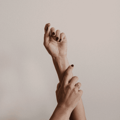 episode Qu'est-ce que le yoga du visage, avec Sylvie Lefranc artwork