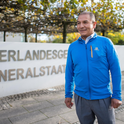 episode Klimaschäden - Bauer aus Peru klagt gegen RWE in nächster Runde artwork