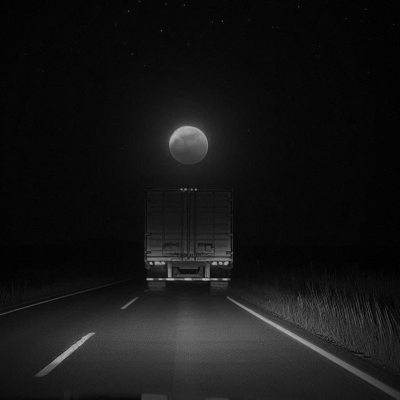 episode Historias de terror de carreteras, traileros y conductores artwork