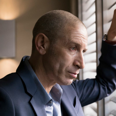 episode Episode 26: Mark Ivanir – Hollywood actor, Parisian circus performer, Israeli spy artwork