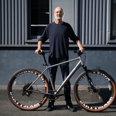 episode He had a hard time finding bikes that fit, so he designed one with 36-inch wheels artwork