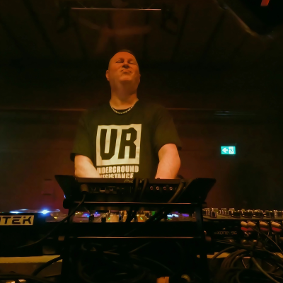 episode Live at Vantek, Vancouver artwork