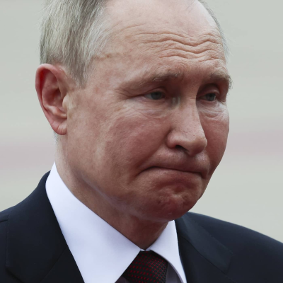 episode Putins drag efter superförlusten skapar trafikkaos i Ryssland artwork
