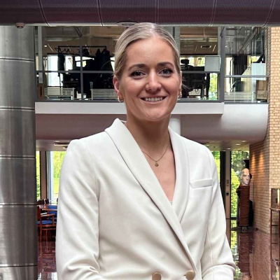 episode Hva koster det å stå i stormen? Emilie Enger Mehl om press og prinsipper artwork