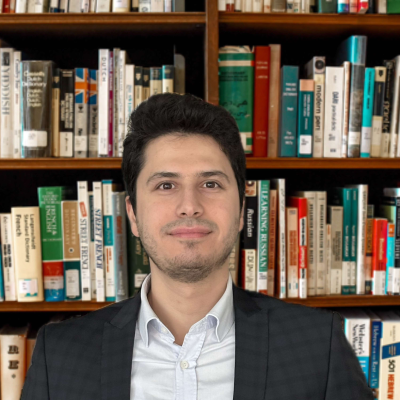 Ahmet Emre'nin Podcast Odası