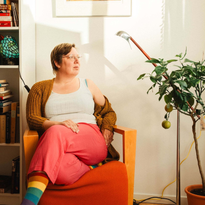 episode EP135: Skuespiller Marie Knudsen Fogh – 10 år på Aalborg Teater artwork