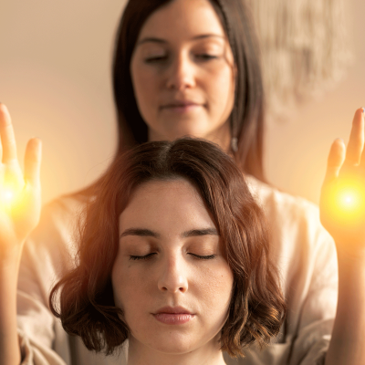 episode 👩‍⚕️ Psiquiatría vs. Magia: ¿de verdad existe el amarre mental? 🔮 | Live artwork