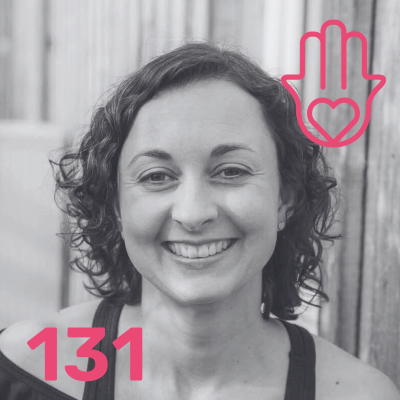 episode #131 Postnatal-Yoga: Dein Weg zu Selbstfürsorge und Stärke nach der Geburt – mit Stefanie Weyrauch artwork