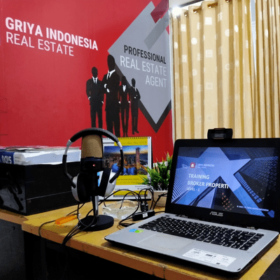 episode Eps.4 - Broker Properti Resmi VS Broker Tradisional / Freelance artwork