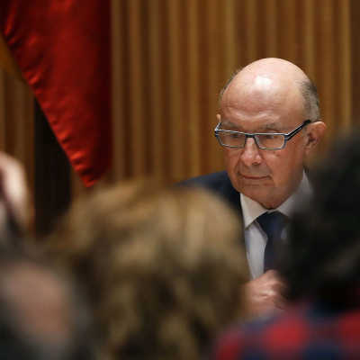 episode Es Noticia: Cristóbal Montoro se da de baja del PP artwork